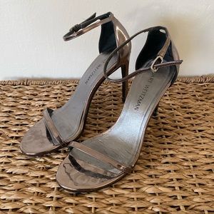 Stuart Weitzman Nudist Sandals Gunmetal Patent Silver - Size 8